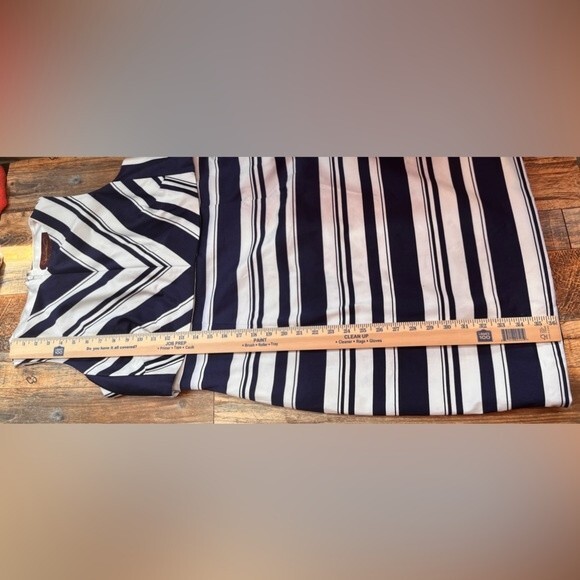 Rubinstein "Laurena" Navy & White Chevron Striped Shift Dress 12 - Picture 9 of 10
